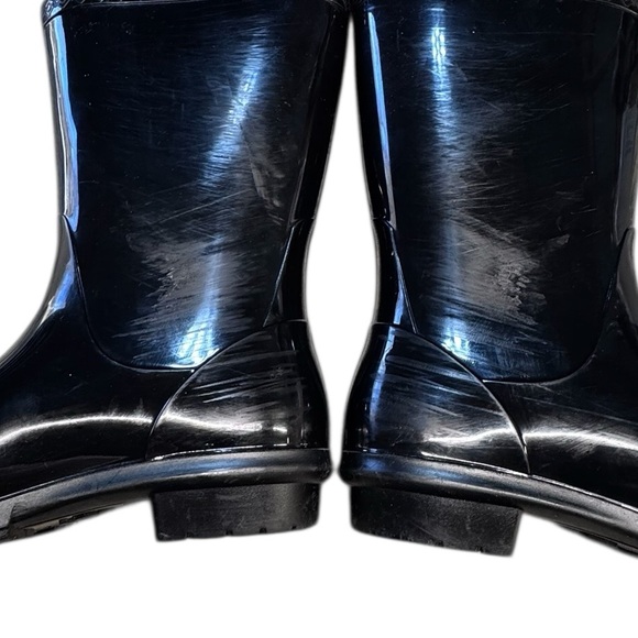 UGG Black Glossy Mid Rain Boots Fleece Lined Pre-Loved - Picture 9 of 13
